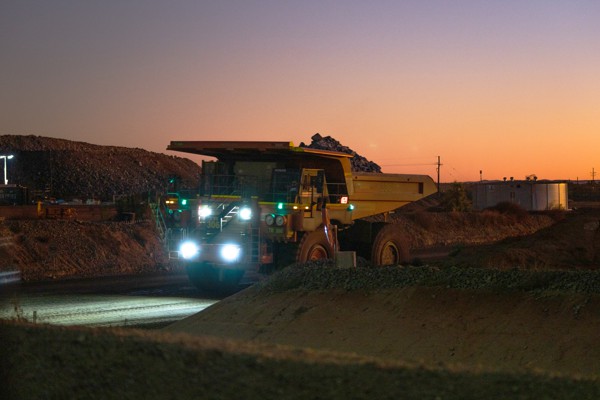 leading commercial townsville electrician